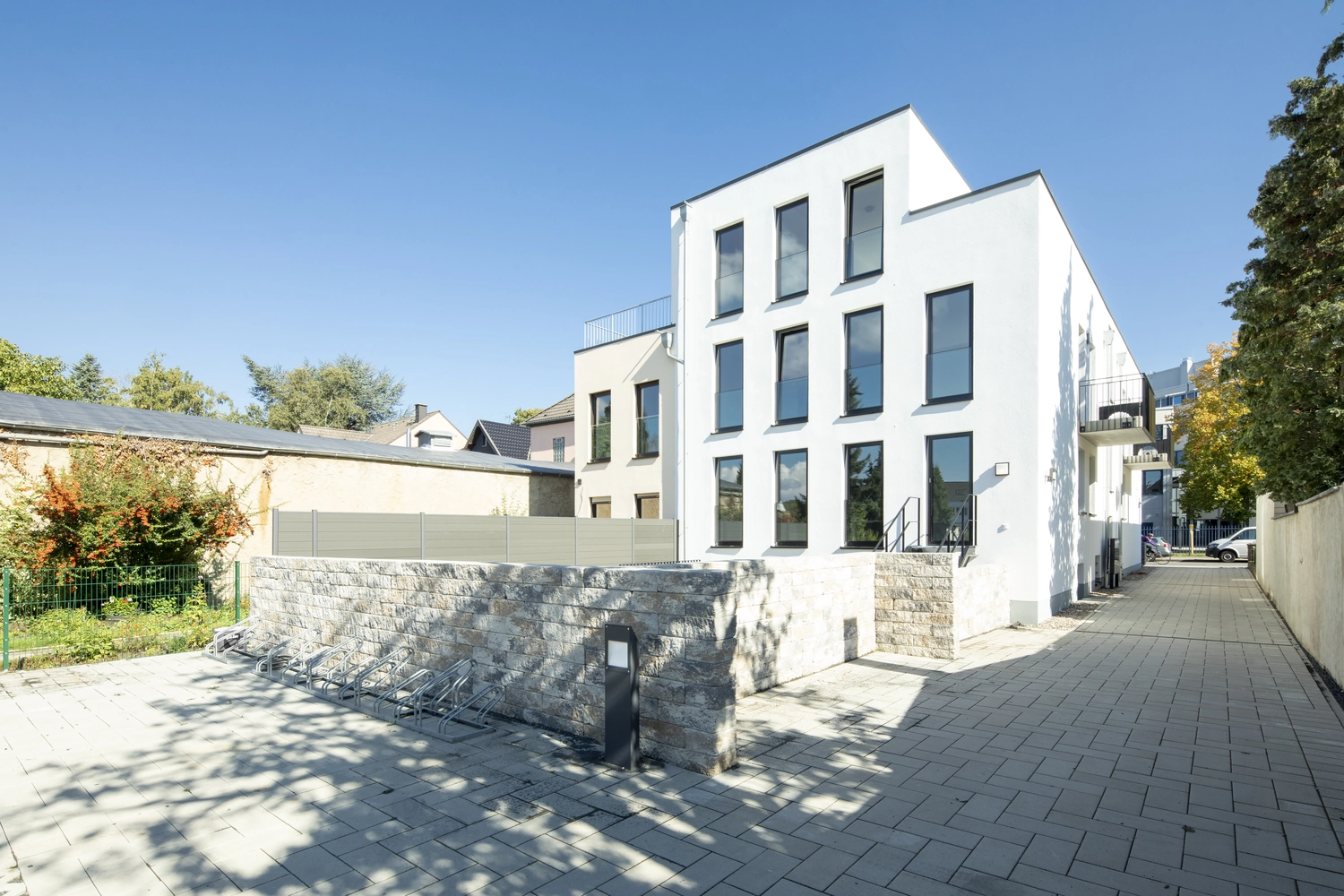 EB BAU SERVICE GmbH - Bauunternehmen - Mehrfamilienhaus Hürth