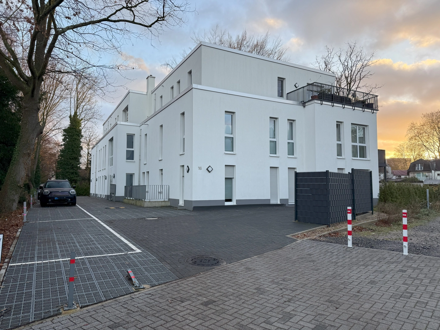 EB BAU SERVICE GmbH - Bauunternehmen - Mehrfamilienhaus Holweide