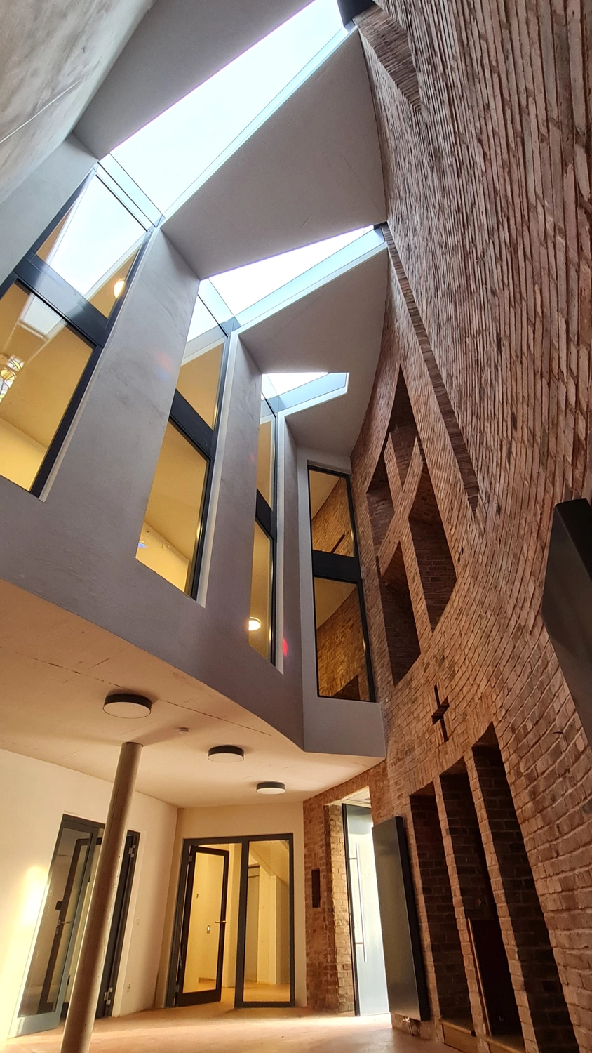 EB BAU SERVICE GmbH - Bauunternehmen - Kirche Leverkusen