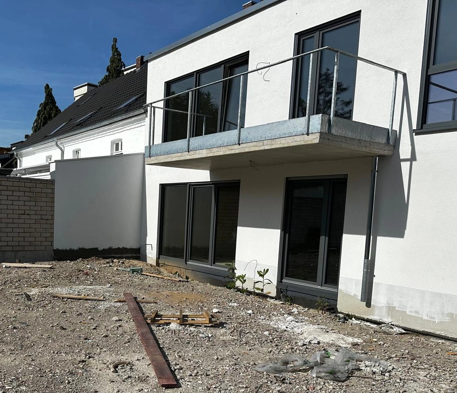 EB BAU SERVICE GmbH - Bauunternehmen - Mehrfamilienhaus Dellbrück