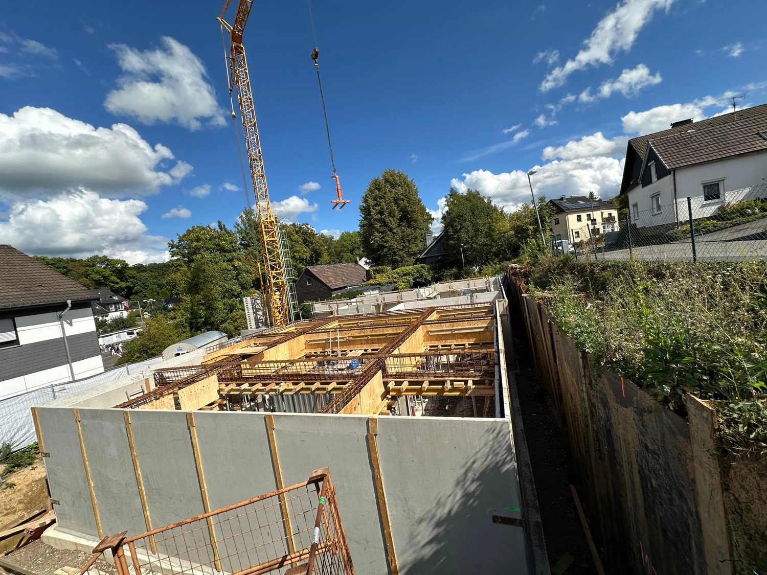 EB BAU SERVICE GmbH - Bauunternehmen - Mehrfamilienhaus Dellbrück
