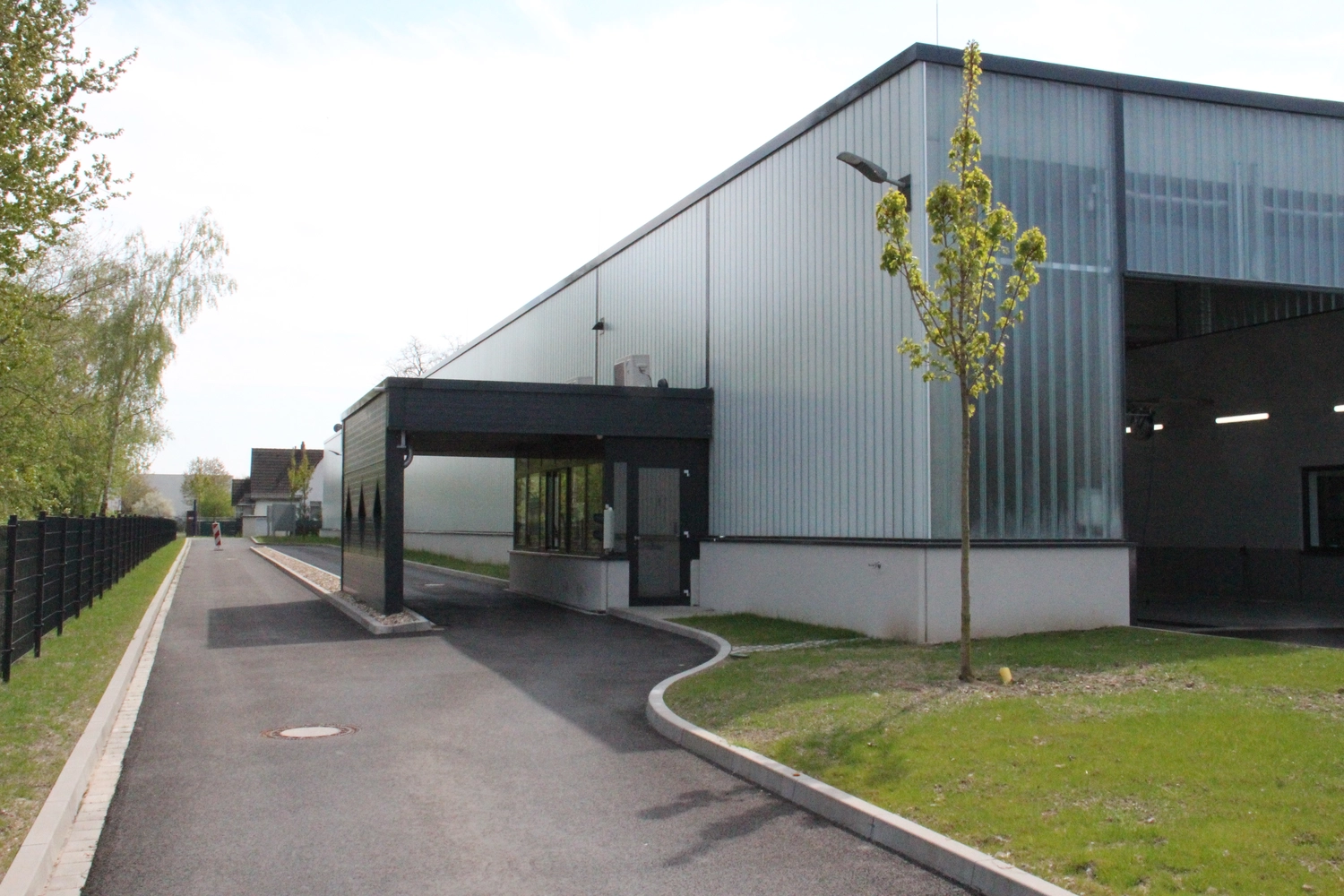 EB BAU SERVICE GmbH - Bauunternehmen - Waschstraße Hilden