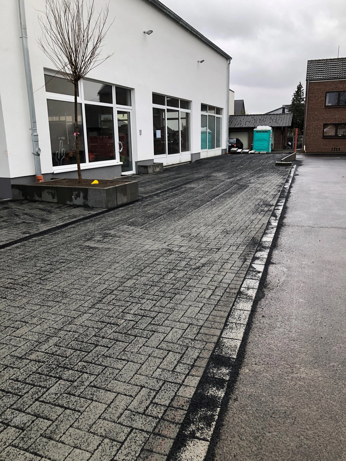 EB BAU SERVICE GmbH – Bauunternehmen – Halle Sankt Augustin